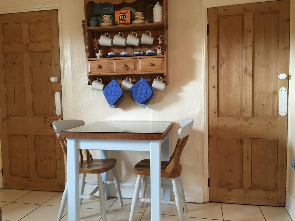 Vine Cottage Penpillick Bagian luar foto
