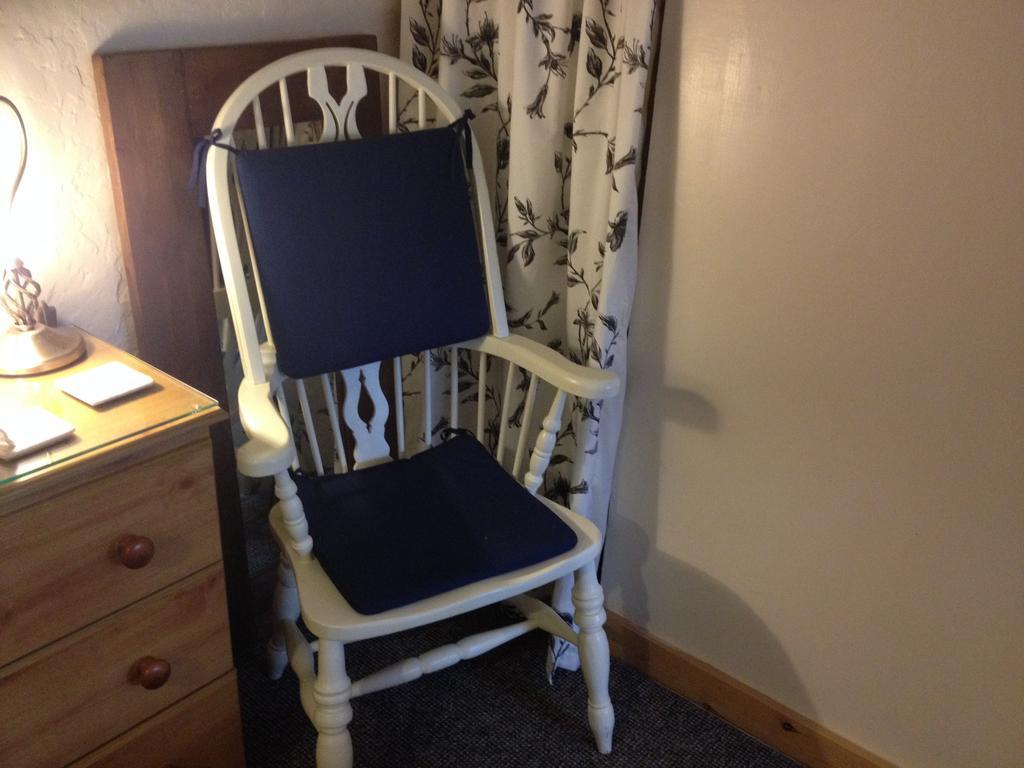 Vine Cottage Penpillick Bagian luar foto