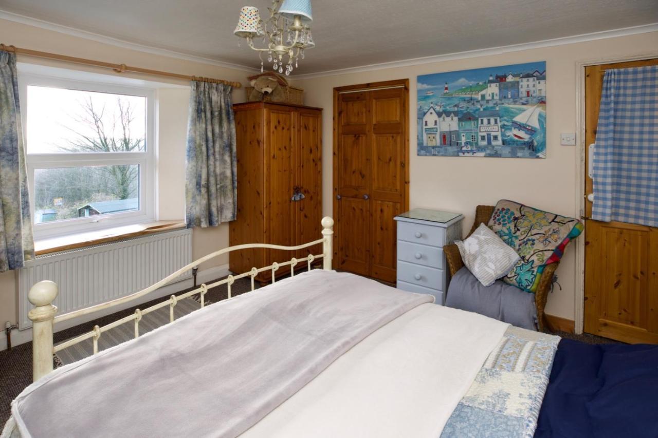 Vine Cottage Penpillick Bagian luar foto